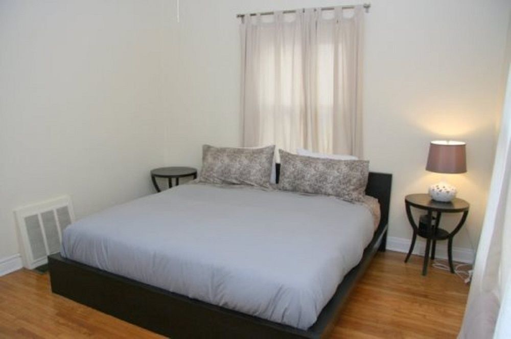 West Hollywood Vintage Vacation Apt. Apartment