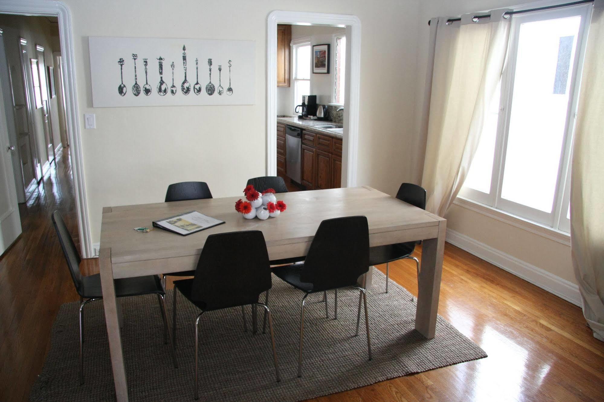 West Hollywood Vintage Vacation Apt. Apartment Los Angeles